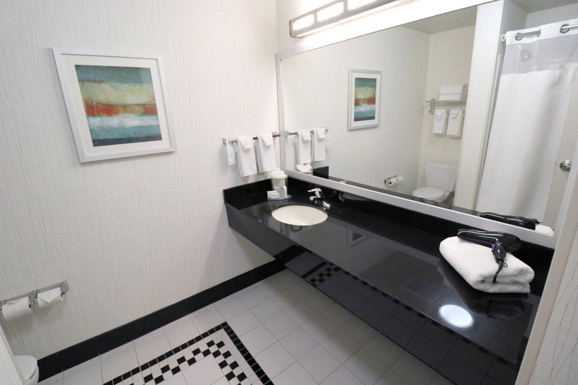 Fairfield Inn & Suites Des Moines Airport Esterno foto